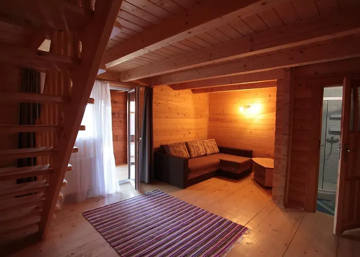 Zatyshna Otel Kosiv