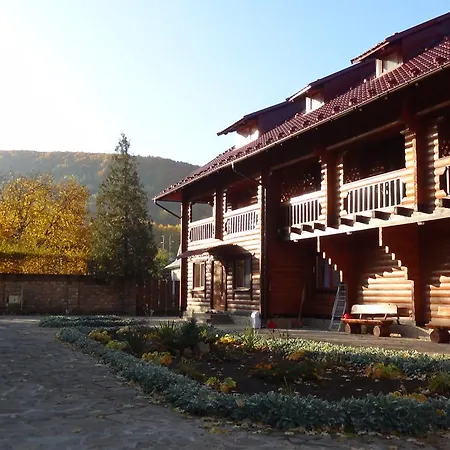 Hotel Zatyshna 2*